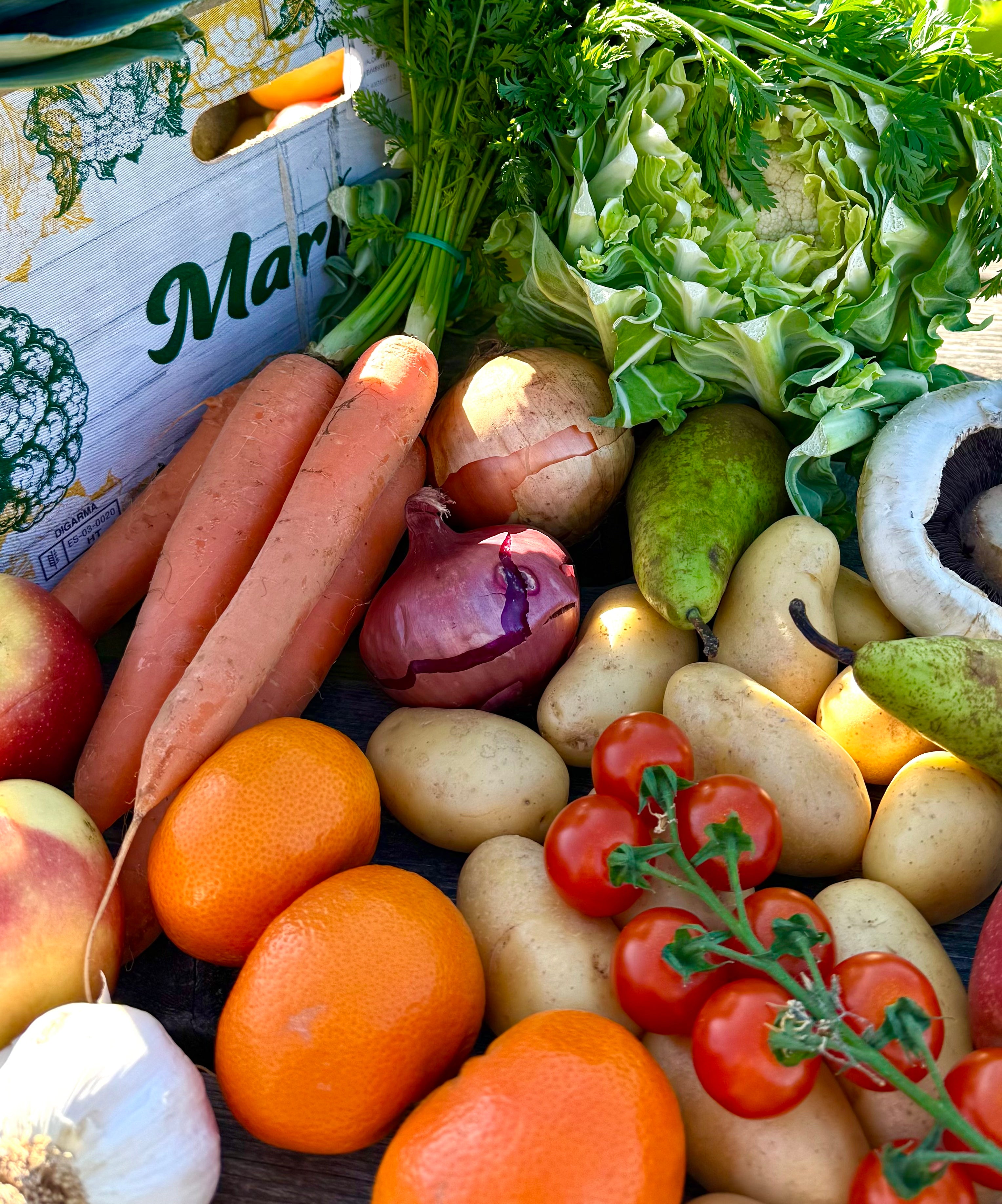 Fresh Fruit & Vegetable Boxes